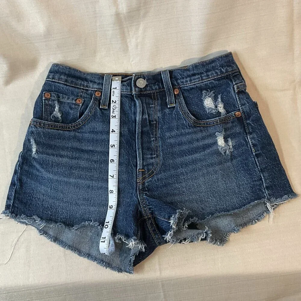 Levi’s Distressed Denim Cutoff Shorts -Size: 24 (Size 0) - Picture 2 of 3